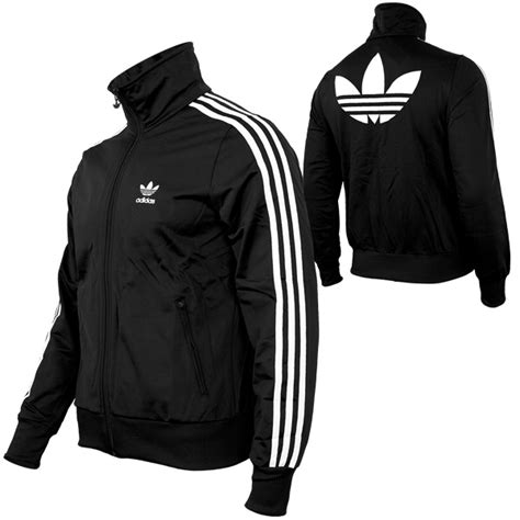 adidas jacke schwarz mit schriftzug auf dem rücken|Trainingsjacken · Logo .